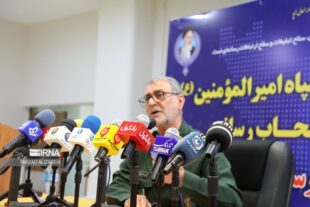 رسانه پیشقراولان جبهه‌ مقابله‌ با جنگ ترکيبي دشمن هستند
