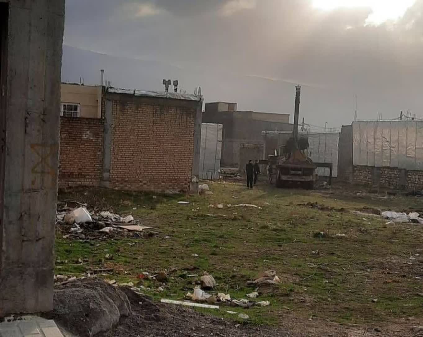 بمب عمل‌نشده در ایوان به‌سرعت جابجا شد